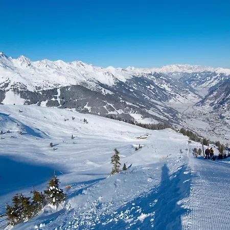 Lavish With Balcony Apartment Bad Gastein
