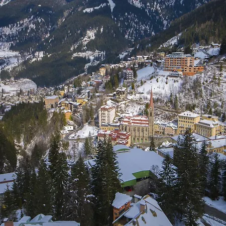 Near Lifts * Bad Gastein