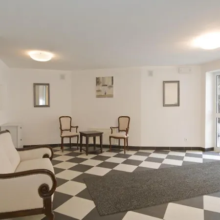 Near Lifts Appartement *